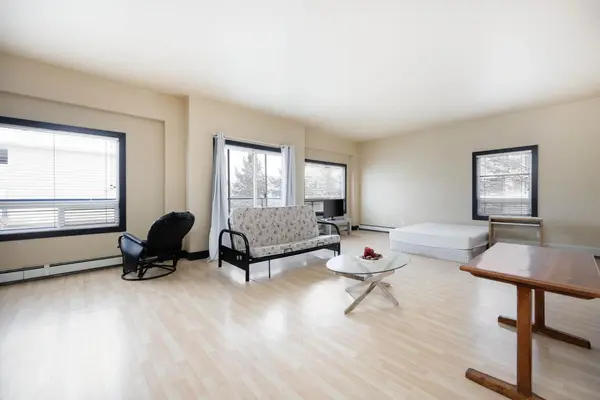 8026 Franklin AVE #212, Fort Mcmurray, AB T9H5K3