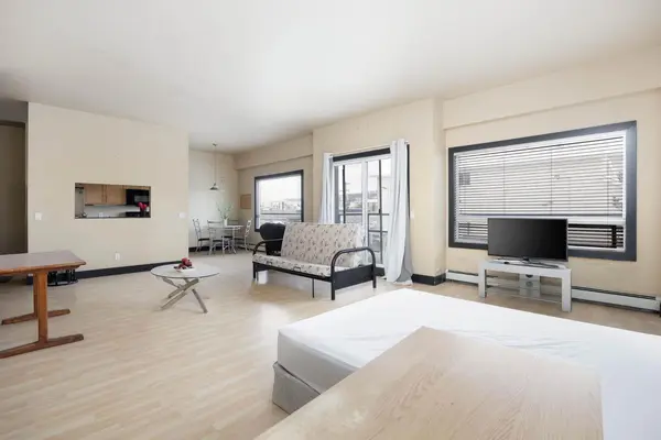 8026 Franklin AVE #212, Fort Mcmurray, AB T9H5K3