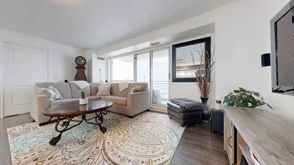 100 Western Battery RD #1107, Toronto C01, ON M6K 3S2