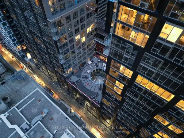 15 Mercer ST #2607, Toronto C01, ON M5V 1H2