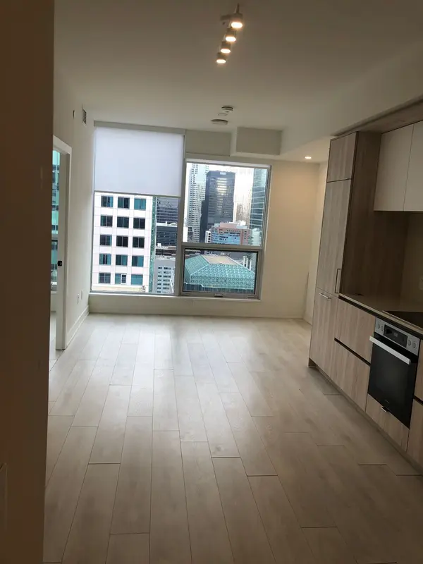 15 Mercer ST #2607, Toronto C01, ON M5V 1H2
