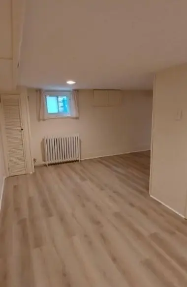 48 Lawrence AVE W #Lower, Toronto C04, ON M5M 1A4