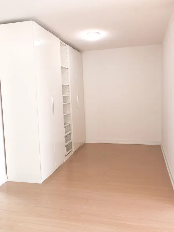 151 Dan Leckie WAY #820, Toronto C01, ON M5V 4B2