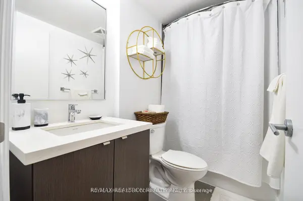 155 Yorkville AVE #1408, Toronto C02, ON M5R 1C4