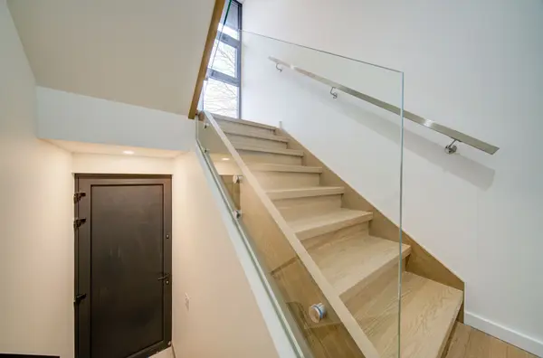 78 Gladstone AVE #UNIT 4, Toronto C01, ON M6J 3K8