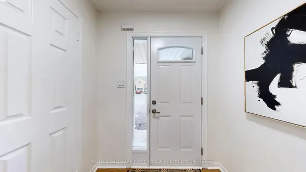 101 Creekwood CRES, Whitby, ON L1R 2K1