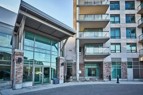 1215 Bayly ST #1409, Pickering, ON L1W 1L7