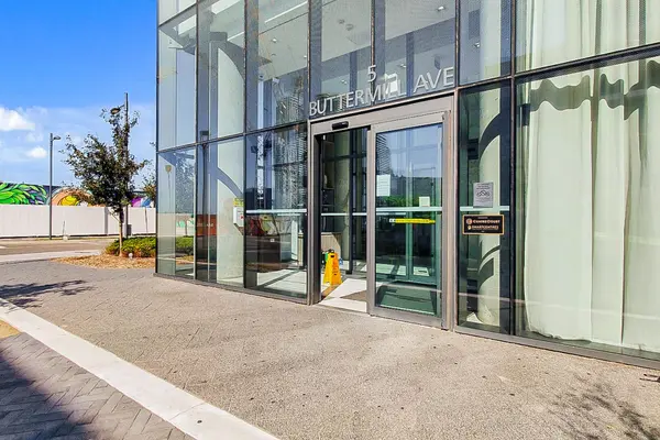 5 Buttermill AVE #5606, Vaughan, ON L4K 0J5