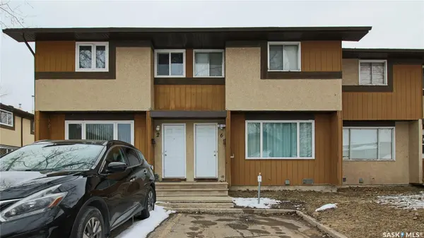 6 Mackenzie MEWS, Regina, SK S4N 5M5