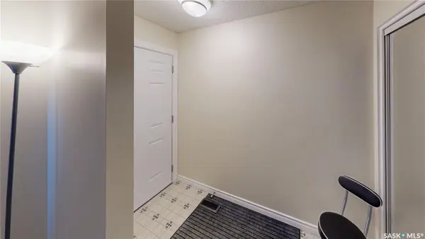 6 Mackenzie MEWS, Regina, SK S4N 5M5