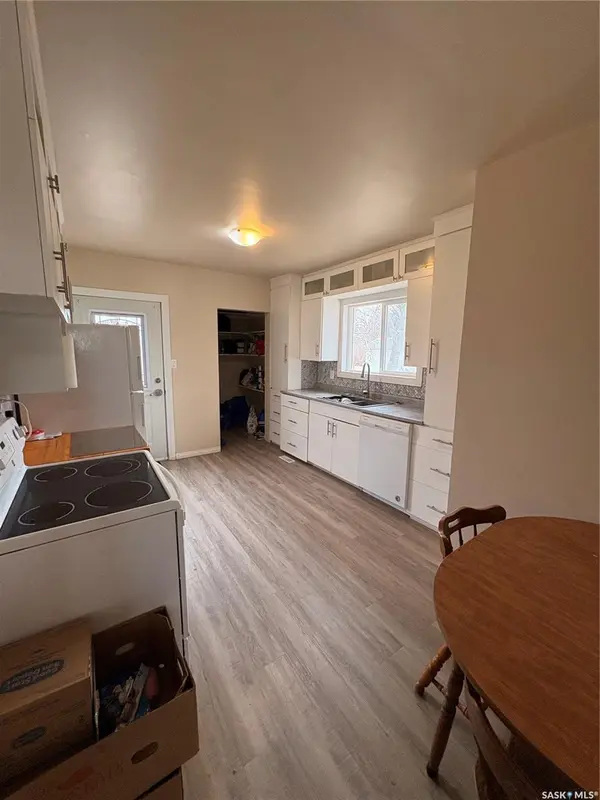 118 2nd STREET E, Lafleche, SK S0H 2K0