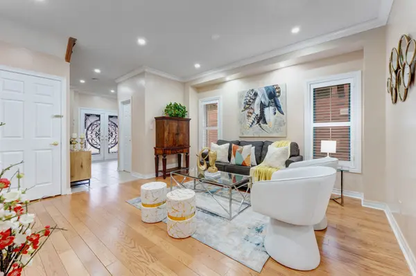 30 Krakow ST, Brampton, ON L6Y 0K7