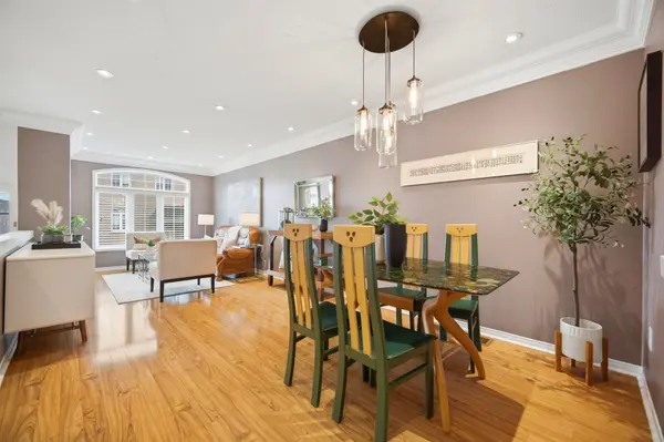 3378 Redpath CIR, Mississauga, ON L5N 8R1