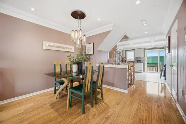 3378 Redpath CIR, Mississauga, ON L5N 8R1