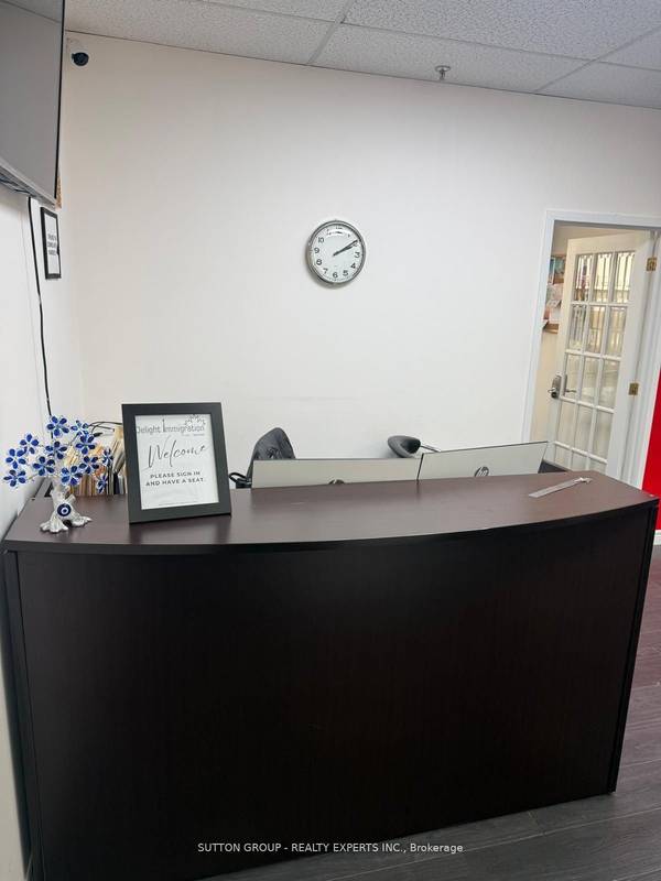 350 Rutherford RD S #223 Room-2, Brampton, ON L6W 3M2