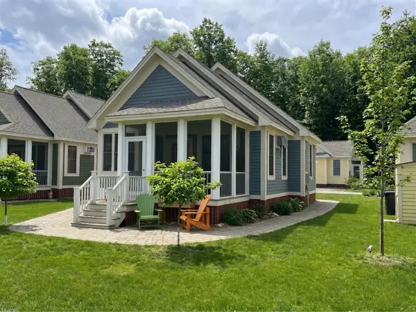 17 Hollow LN #222, Prince Edward County, ON K0K 1P0