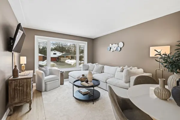 154 Waverley DR, Guelph, ON N1E 1H2