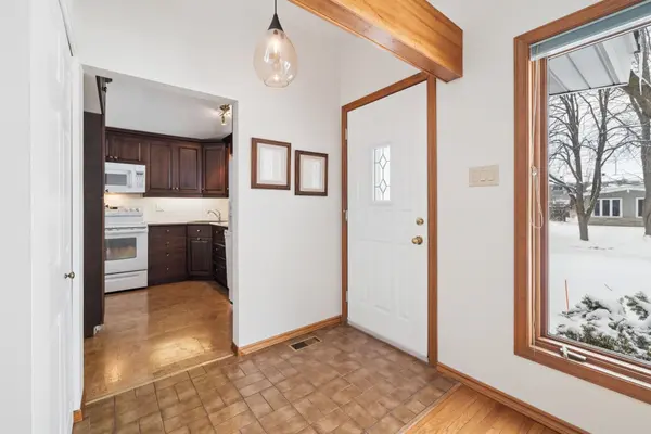 1989 Michigan AVE, Alta Vista And Area, ON K1H 6Y1