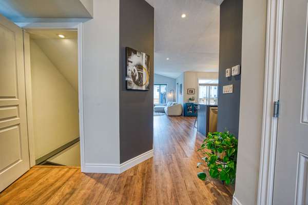 124 Hazlett ST, Loyalist, ON K0H 1G0