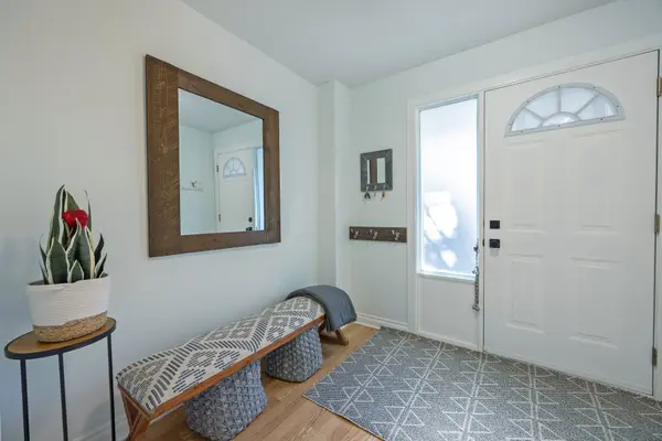 590 MILLBANK DR #2, London South, ON N6E 2H2