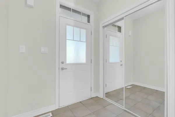 32 Concord DR, Thorold, ON L2E 6S4