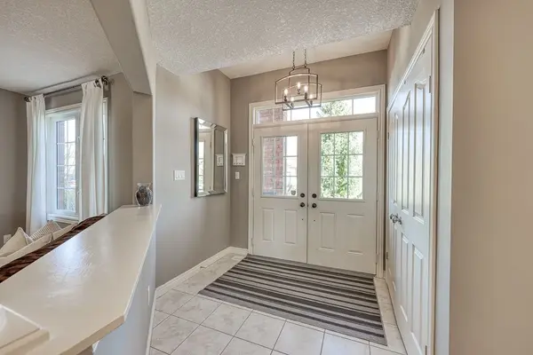 7 Woodhatch CRES, Ingersoll, ON N5C 0A2