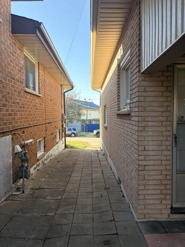 260 Bruce ST, Brantford, ON N3S 4Z9