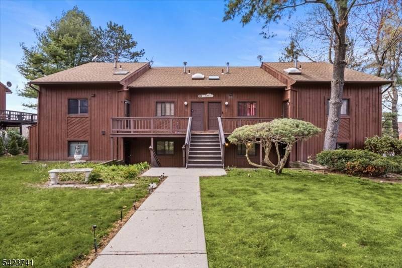 4 Alta Ct #5, Vernon Twp., NJ 07462