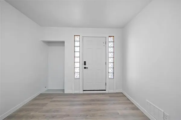 669 McGregor ST, Winnipeg, MB R2V 3E2