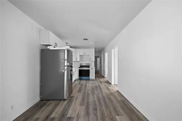 669 McGregor ST, Winnipeg, MB R2V 3E2