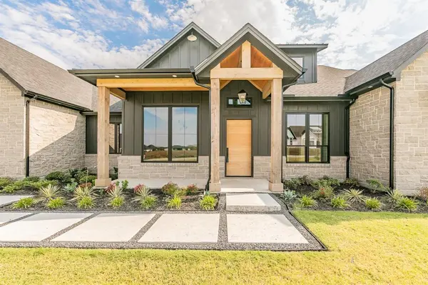 3225 Wellington Lane, Northlake, TX 76247