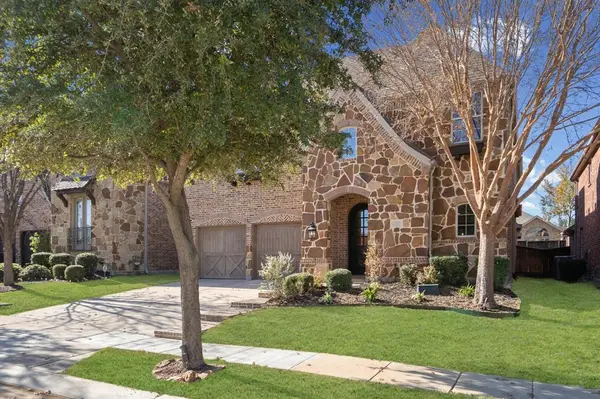 8505 Bayberry Avenue, Lantana, TX 76226