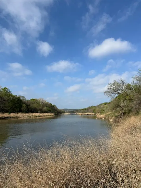 747 Seybold Road, Mineral Wells, TX 76067