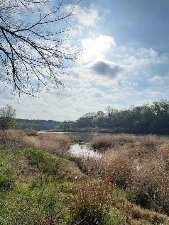 747 Seybold Road, Mineral Wells, TX 76067