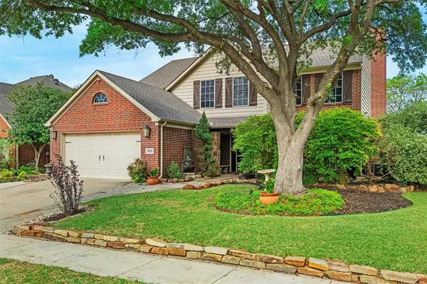 8016 Crazy Horse Lane, Fort Worth, TX 76137