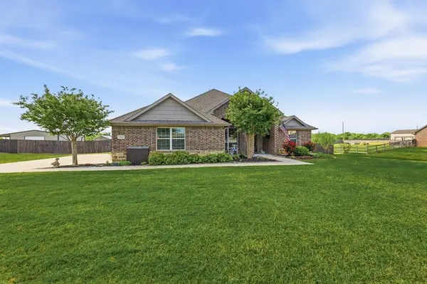 113 Heather Lane, Decatur, TX 76234