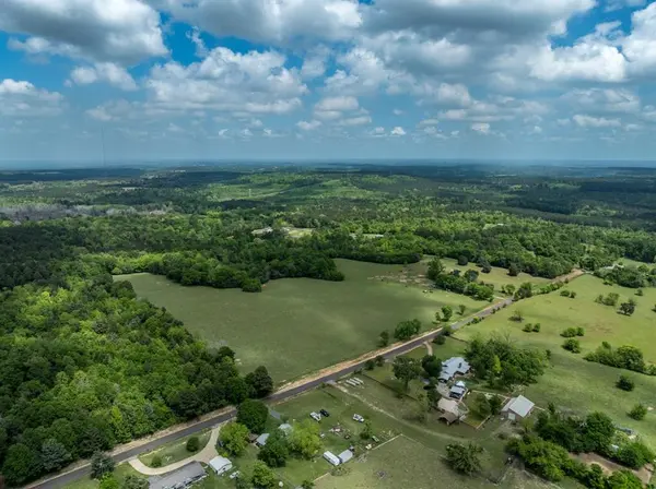 1695 County Road 3408, Jacksonville, TX 75766