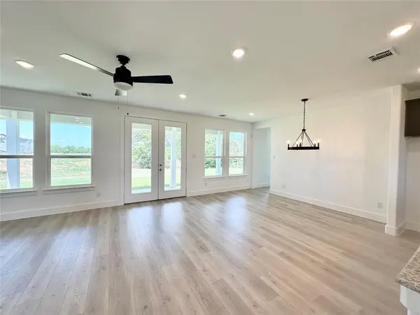 1355 Orange Blossom Court, Gainesville, TX 76240