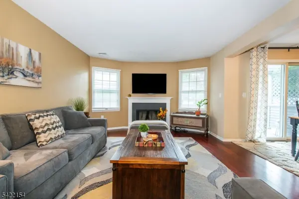 117 Quartz Ln #117, Paterson City, NJ 07501