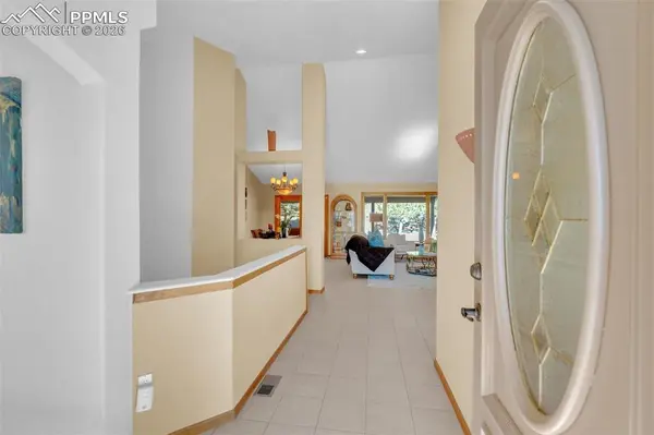 8332 Bannock RD, Larkspur, CO 80118