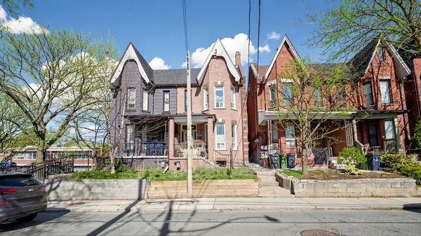 363 Dovercourt RD, Toronto C01, ON M6J 3E5