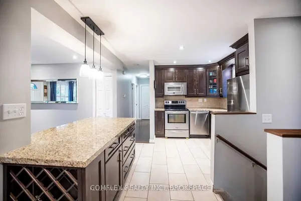 488 Beurling AVE, Oshawa, ON L1J 2Z9