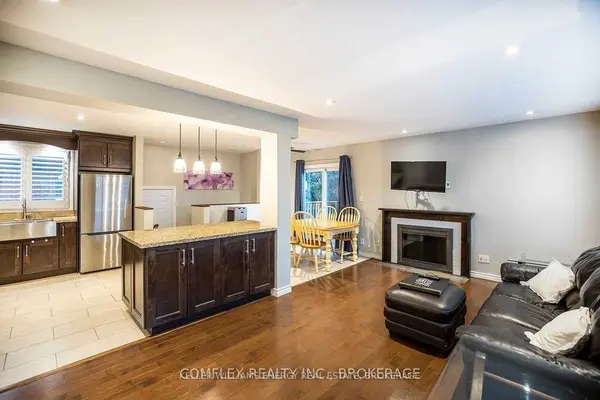 488 Beurling AVE, Oshawa, ON L1J 2Z9