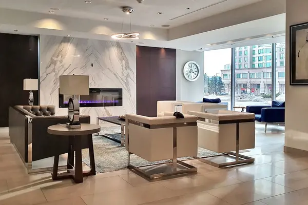 38 Lee Centre DR #1708, Toronto E09, ON M1H 3J7