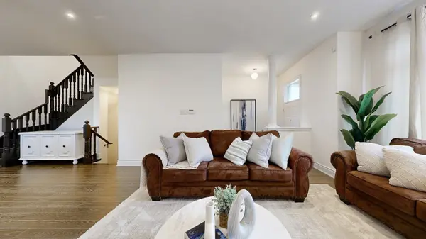 8777 Dufferin ST #22, Vaughan, ON L4J 8W3