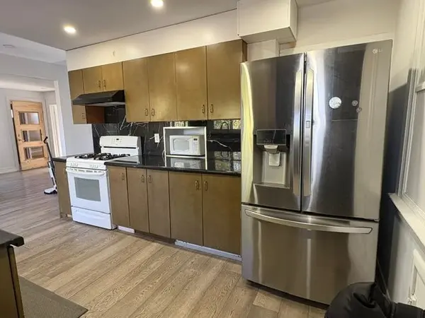 2216 Victoria ST N, Innisfil, ON L9S 1K5