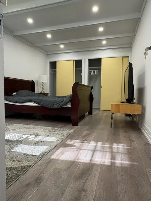 2216 Victoria ST N, Innisfil, ON L9S 1K5