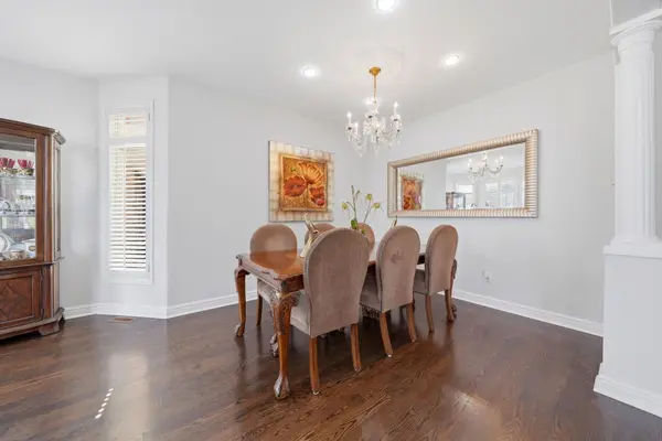 7148 Lowville HTS, Mississauga, ON L5N 8E6