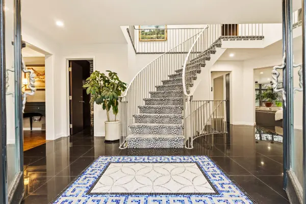 78 Terrace DR, Hamilton, ON L9H 3X2