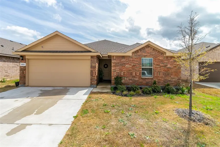 1905 Skylar Lane, Cleburne, TX 76033